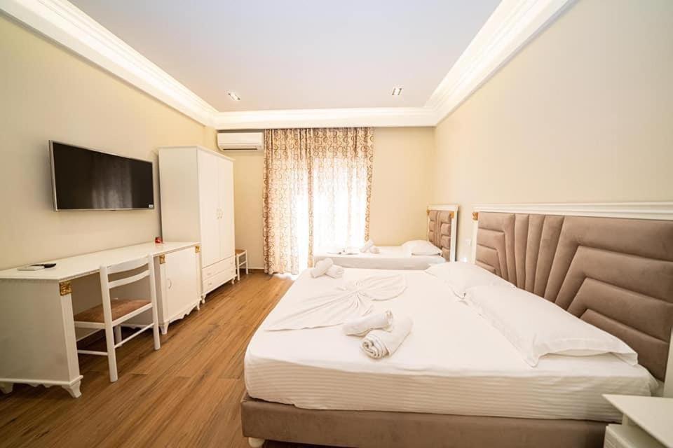 Hotel Vila Mare Durrës 外观 照片