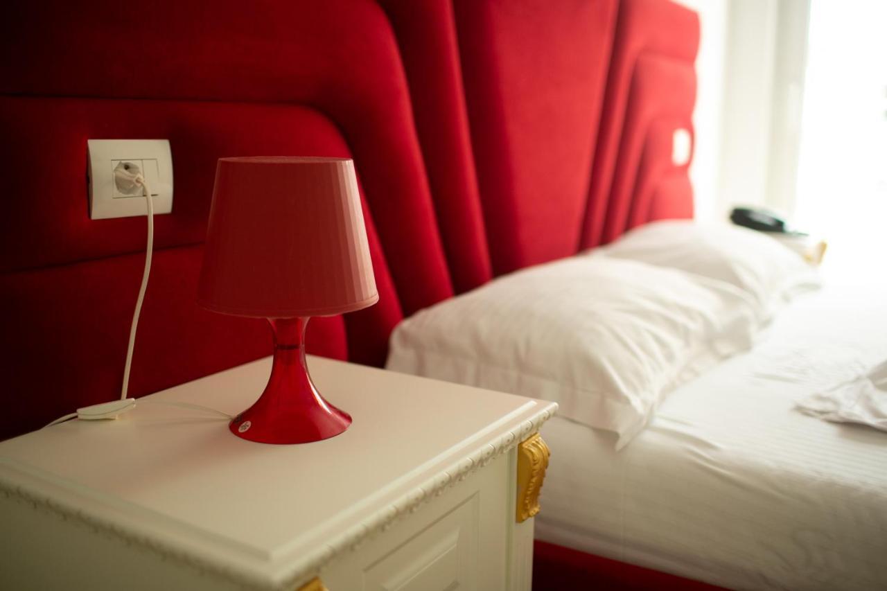 Hotel Vila Mare Durrës 外观 照片
