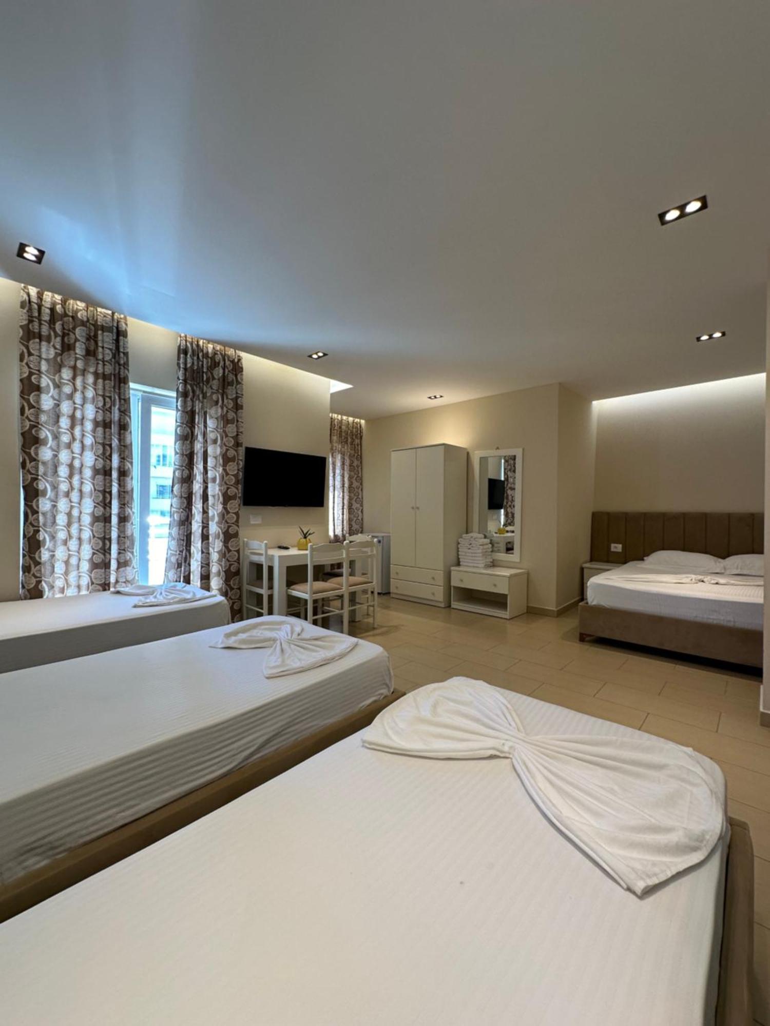 Hotel Vila Mare Durrës 外观 照片